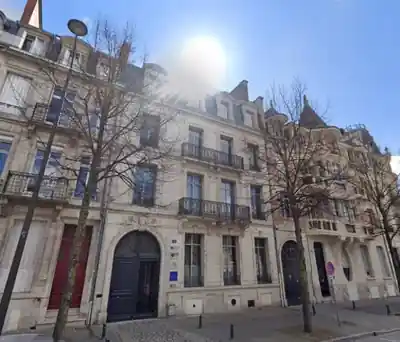 Photographie de l'immeuble où se situe le cabinet de votre psychopraticienne à Reims